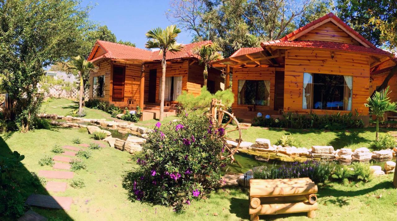 Sora Homestay Плейку Экстерьер фото